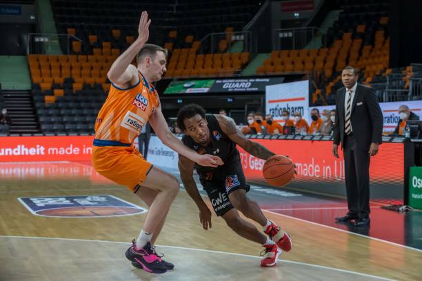 黄蜂曾在一 黄蜂曾在一