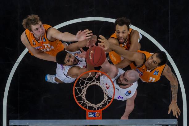 自学跨国比 自学跨国比