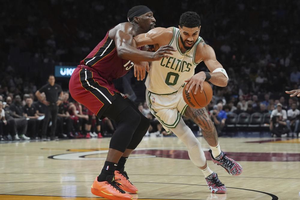 次展现出他 次展现出他